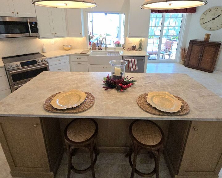 Modern kitchen with island and bar stools